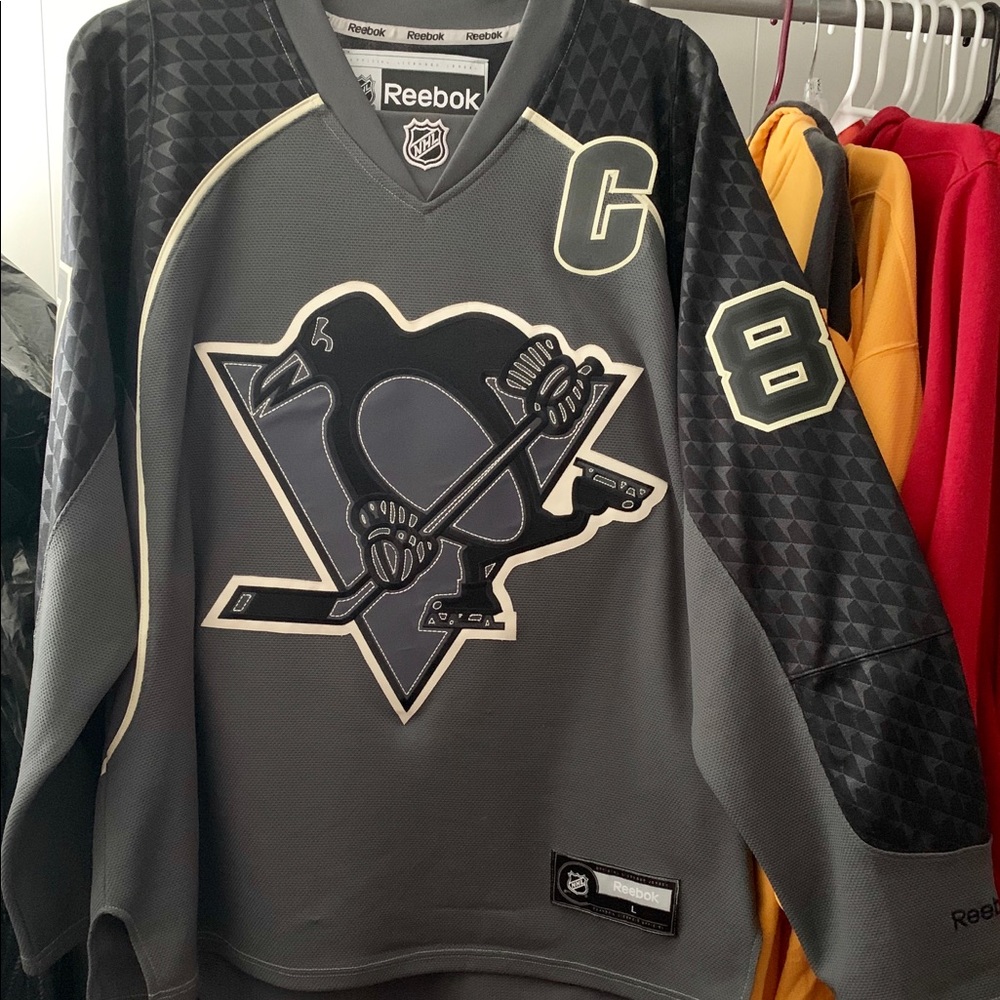Penguins Blackout Jersey Rare